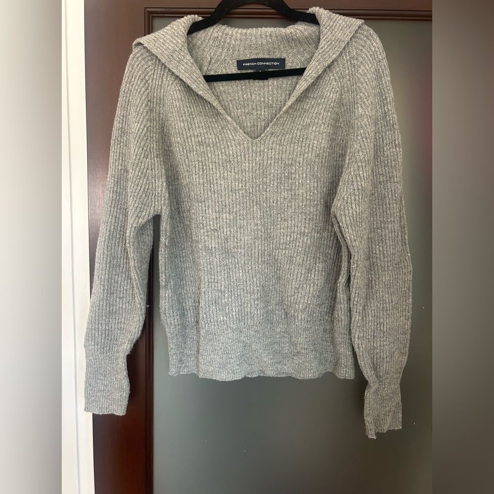 French Connection Light Gray Ribbed V-Neck Sweater